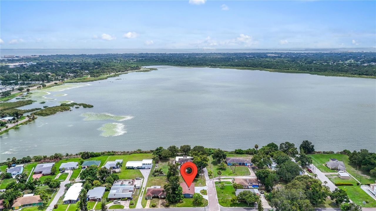 2700 12th Street S, Saint Petersburg, FL 33705 Photo