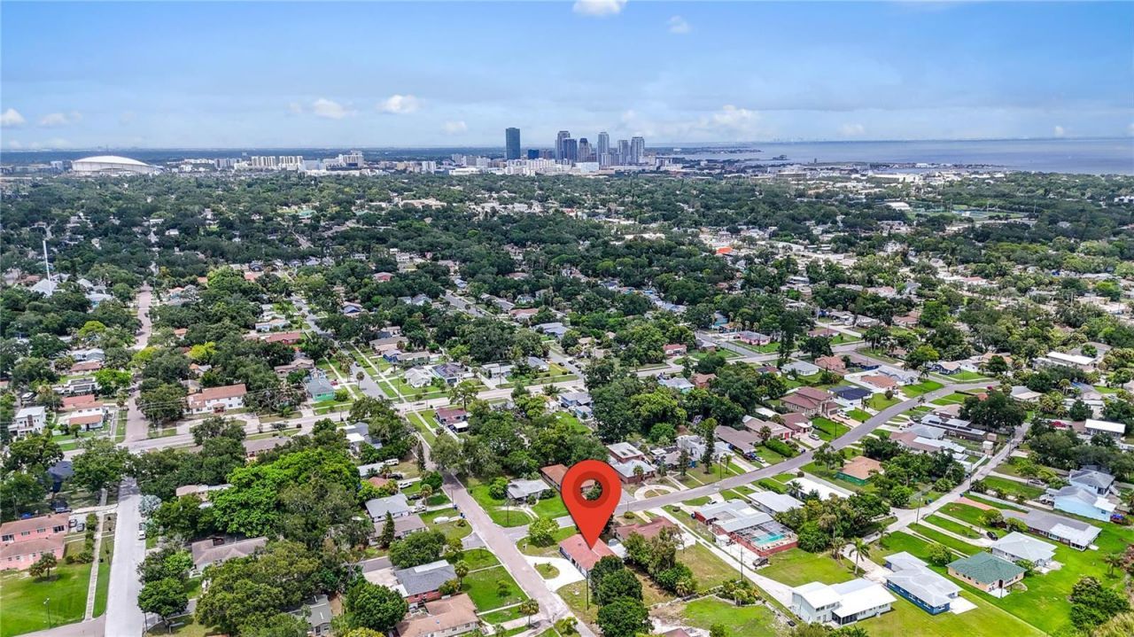 2700 12th Street S, Saint Petersburg, FL 33705 Photo