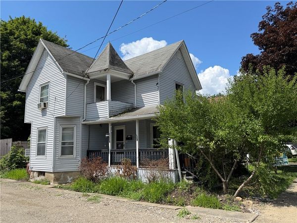 138 W William Street , Corning, NY 14830