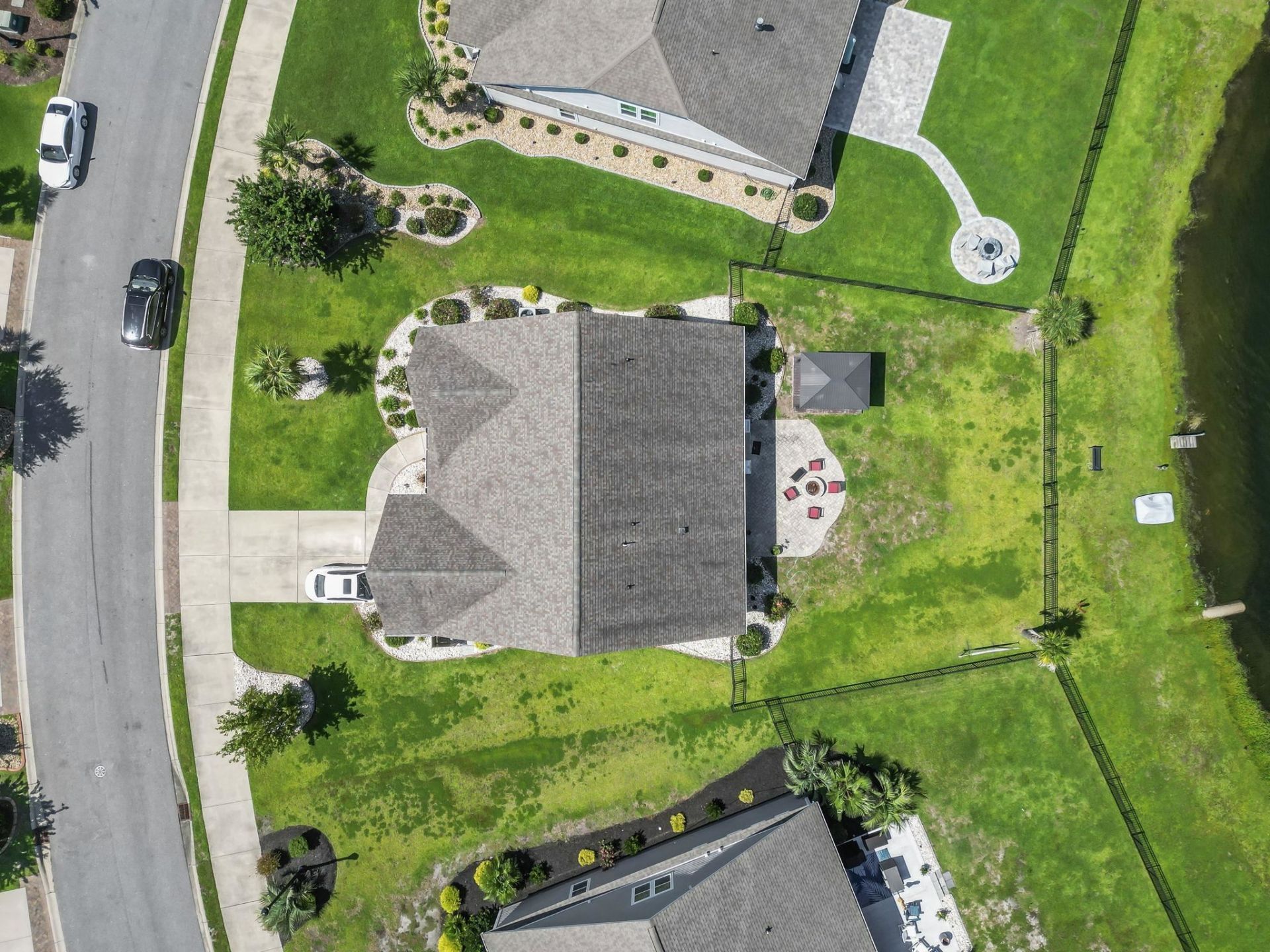 586 Indigo Bay Circle Photo 32