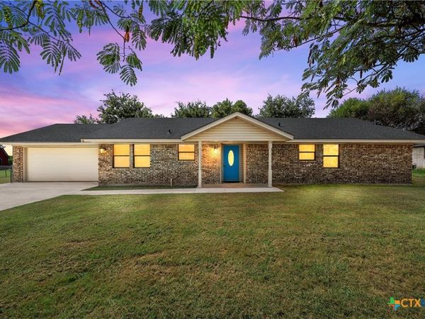 1006 Eagle Drive , Eddy, TX 76524