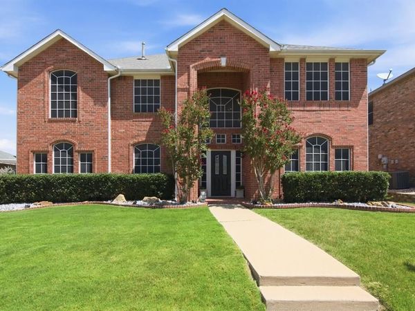 5225 Merced Drive, Fort Worth, TX 76137