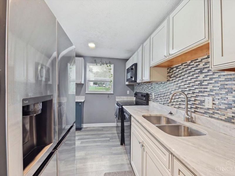 10264 Snowflake Lane, Colerain Township, OH 45251 Photo 8