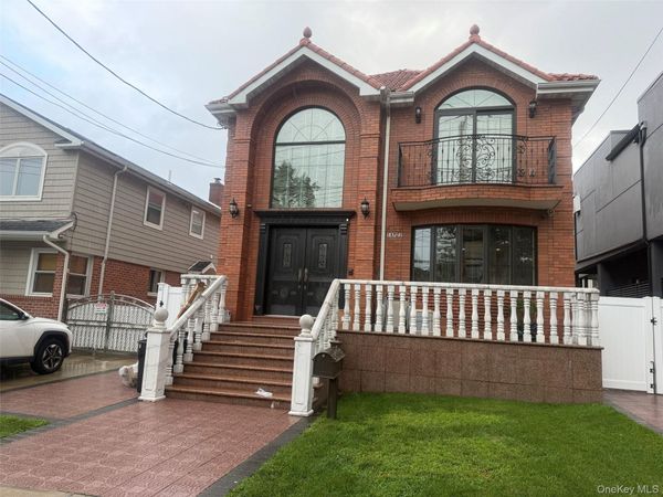 147-22 18th Avenue , Whitestone, NY 11357