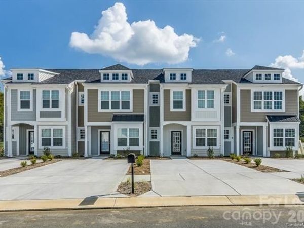 359 Halton Crossing Drive SW, Concord, NC 28027