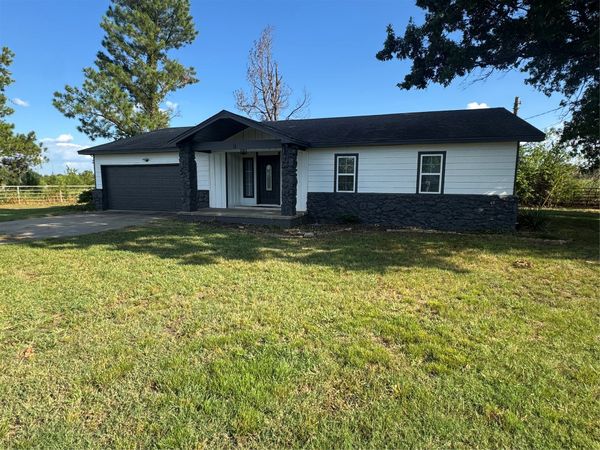 11647 S Hwy 64 , Muskogee, OK 74403