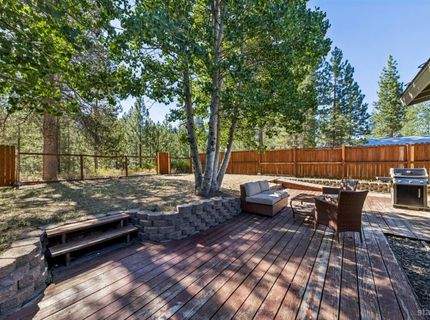 1725 Arrowhead Avenue, South Lake Tahoe, CA 96150 Photo
