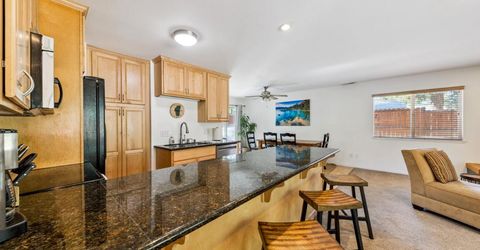 1725 Arrowhead Avenue, South Lake Tahoe, CA 96150 Photo