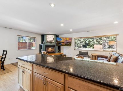 1725 Arrowhead Avenue, South Lake Tahoe, CA 96150 Photo