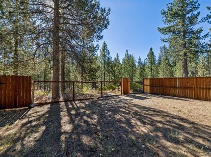 1725 Arrowhead Avenue, South Lake Tahoe, CA 96150 Photo