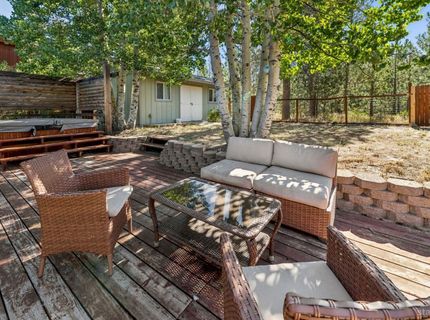1725 Arrowhead Avenue, South Lake Tahoe, CA 96150 Photo