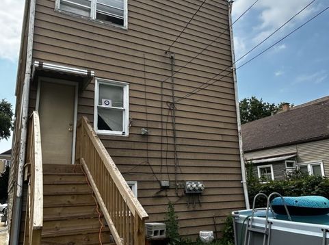 Main Photo