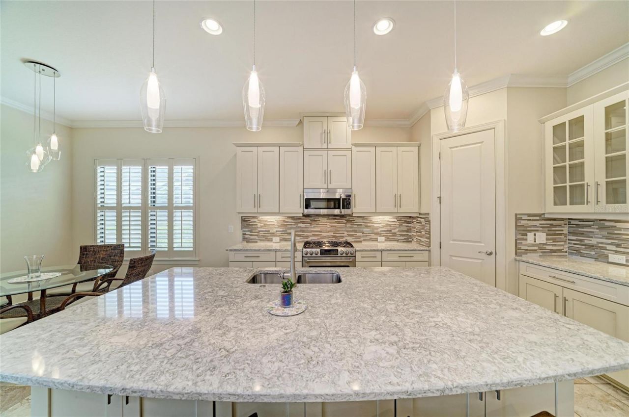 13321 Sorrento Way, Bradenton, FL 34211 Photo