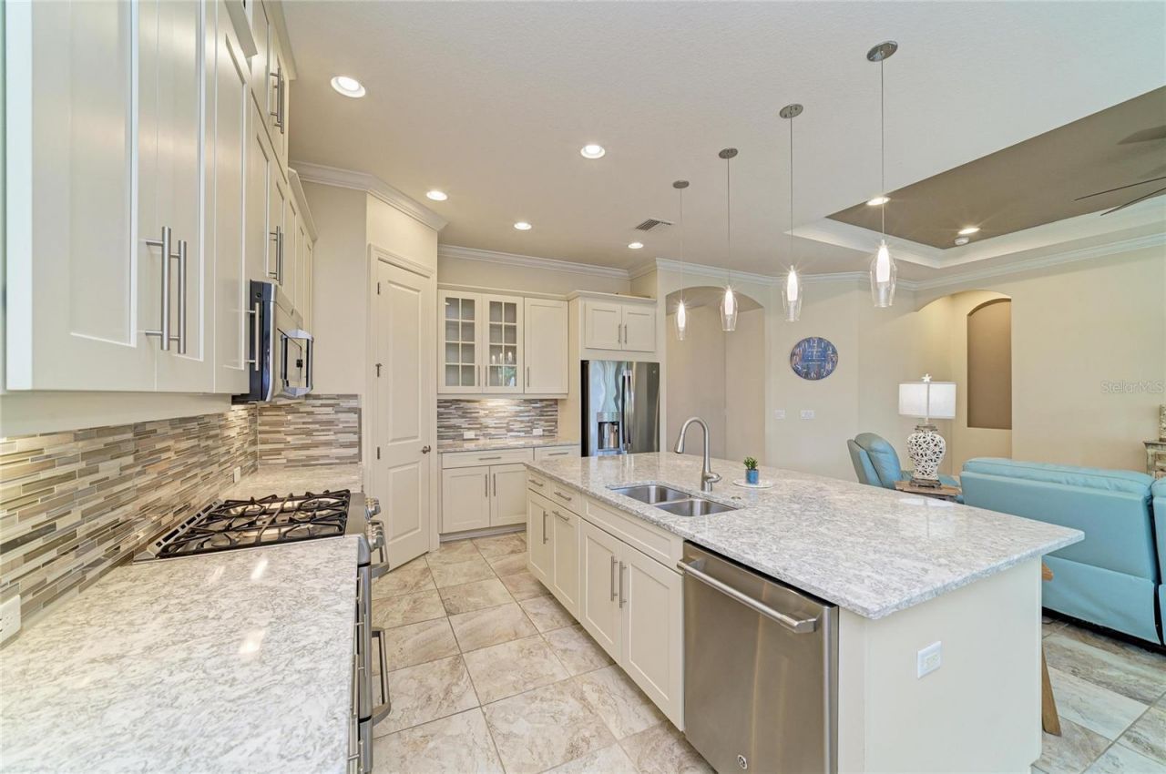13321 Sorrento Way, Bradenton, FL 34211 Photo