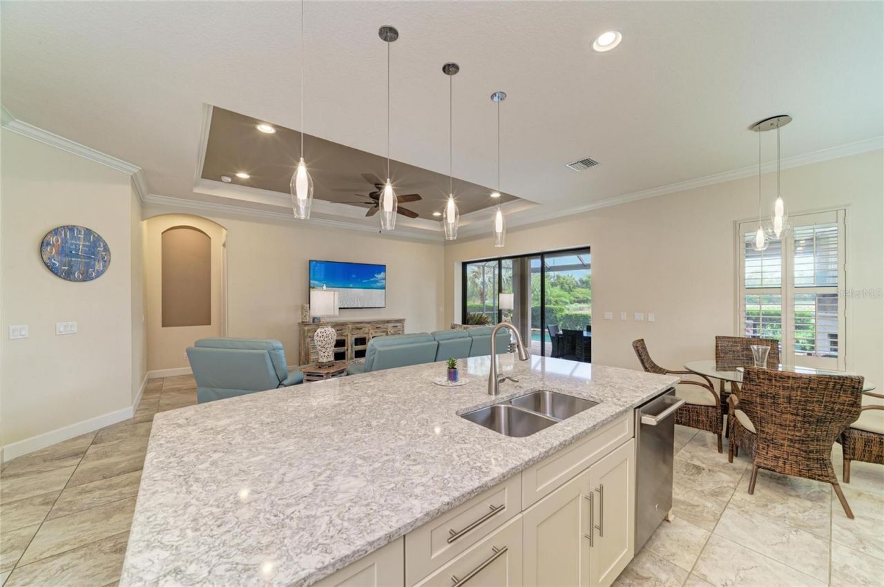 13321 Sorrento Way, Bradenton, FL 34211 Photo