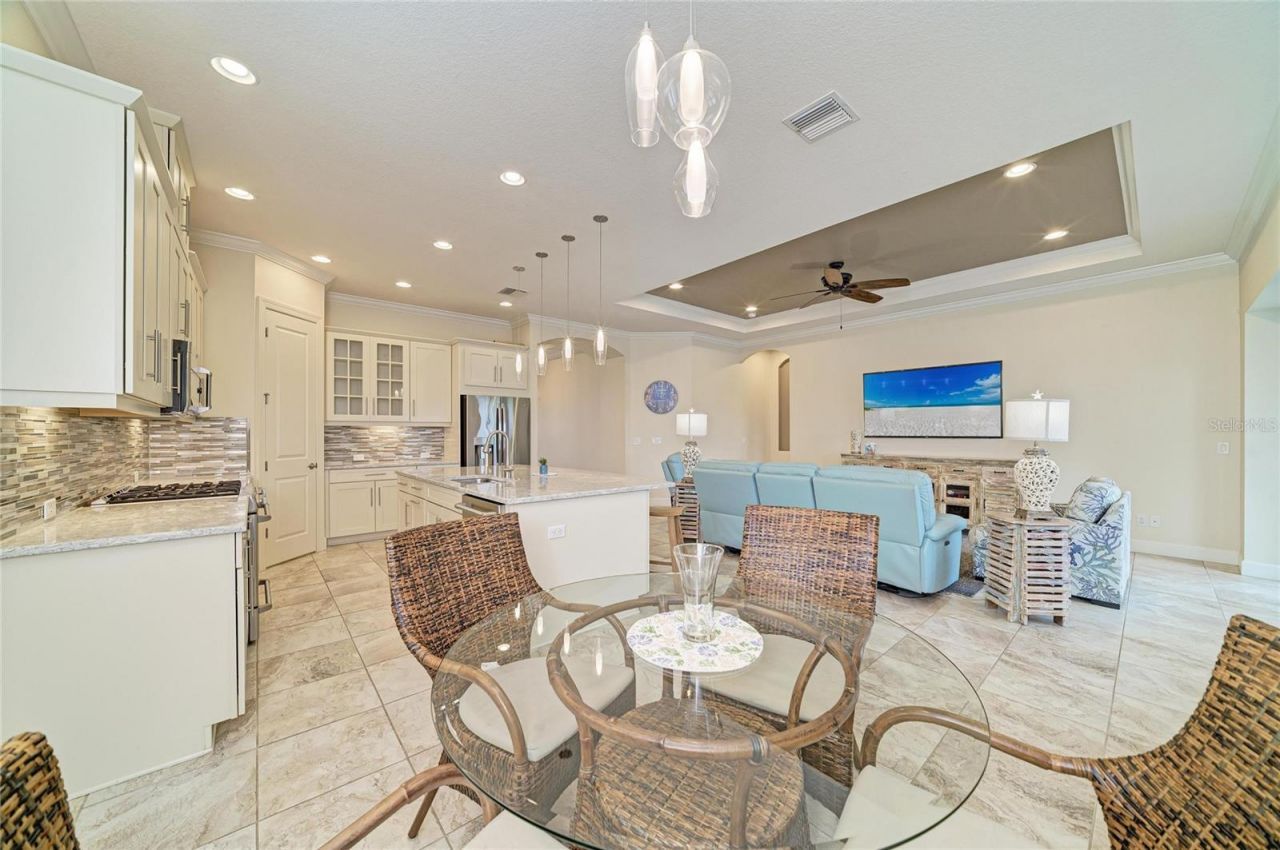 13321 Sorrento Way, Bradenton, FL 34211 Photo