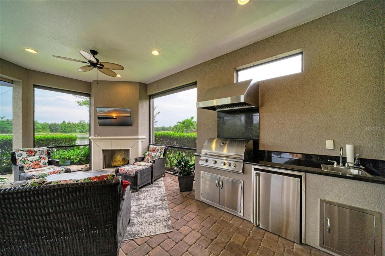 13321 Sorrento Way, Bradenton, FL 34211 Photo
