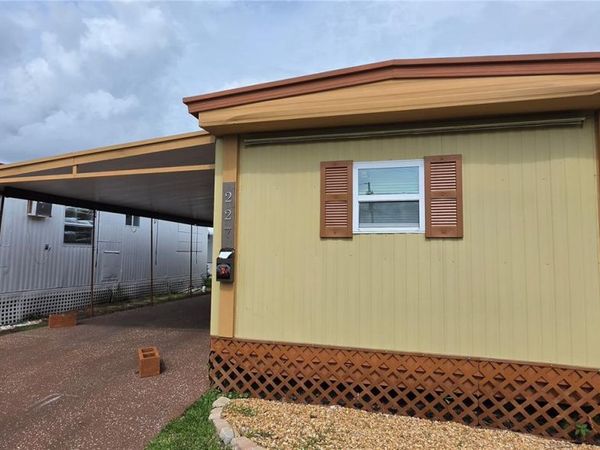 800 32ND AVENUE S, Unit 227, ST PETERSBURG, FL 33705