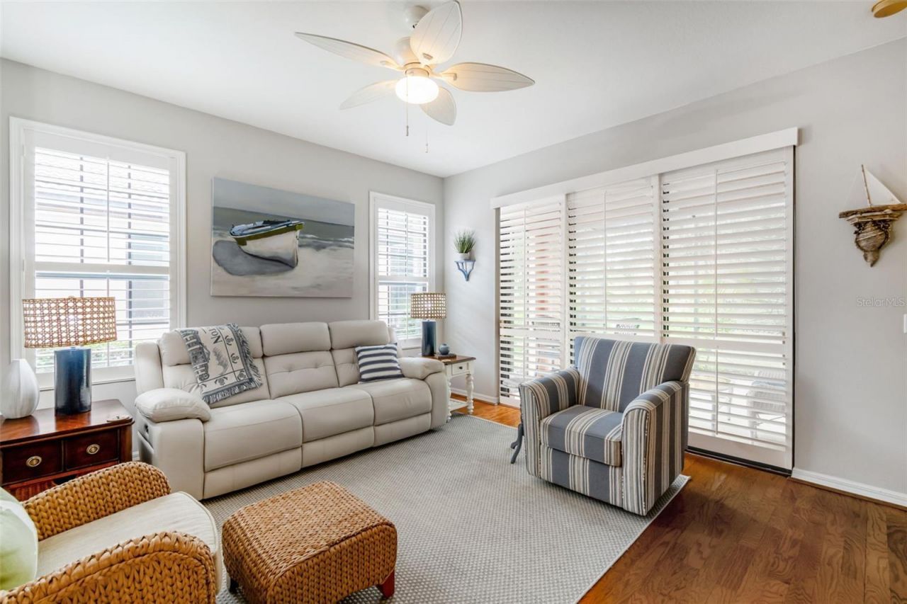 161 Shell Falls Drive , Apollo Beach, FL 33572 Photo
