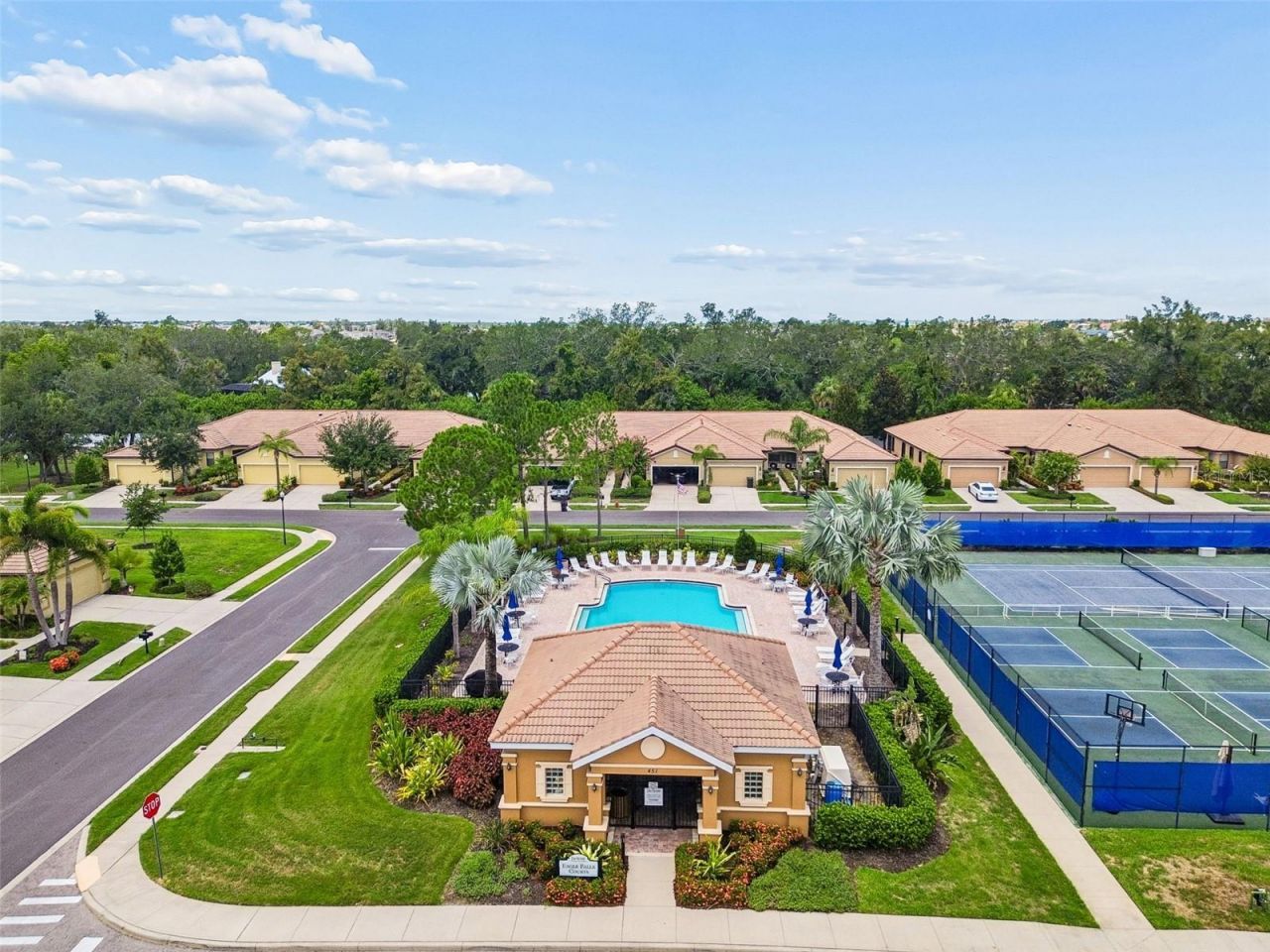 161 Shell Falls Drive , Apollo Beach, FL 33572 Photo