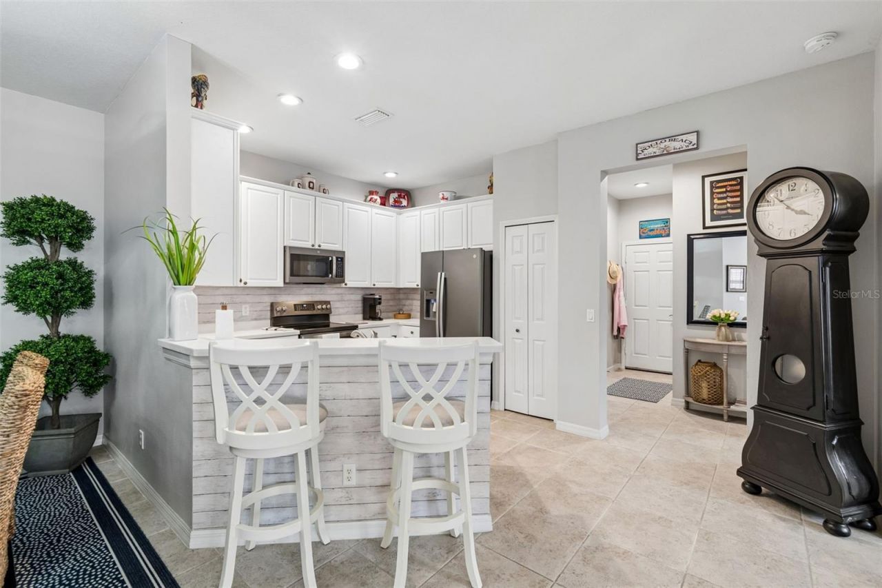 161 Shell Falls Drive , Apollo Beach, FL 33572 Photo