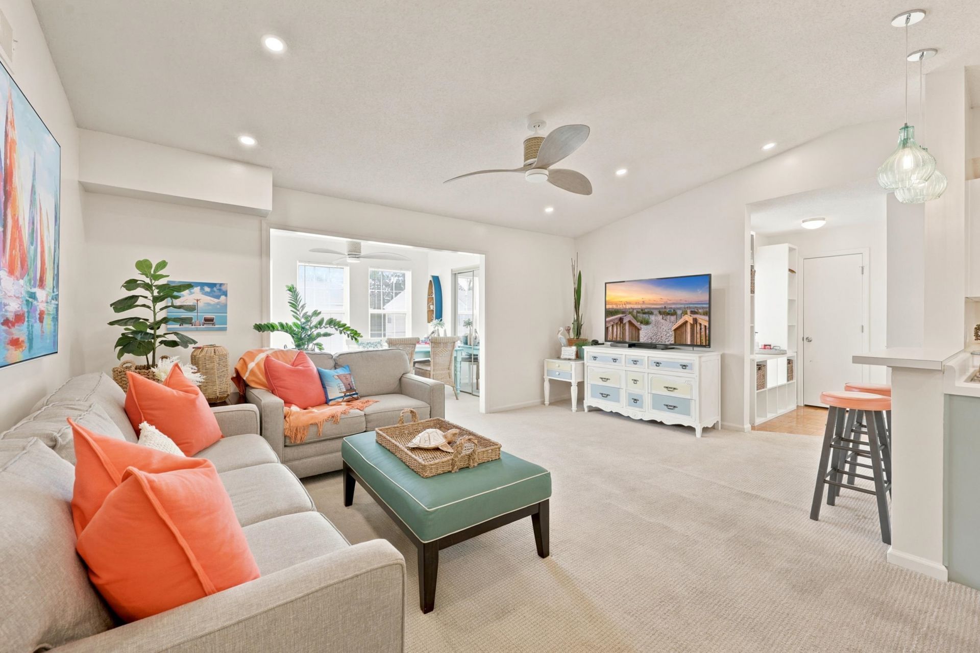 8550 Hopkins Circle Photo 4