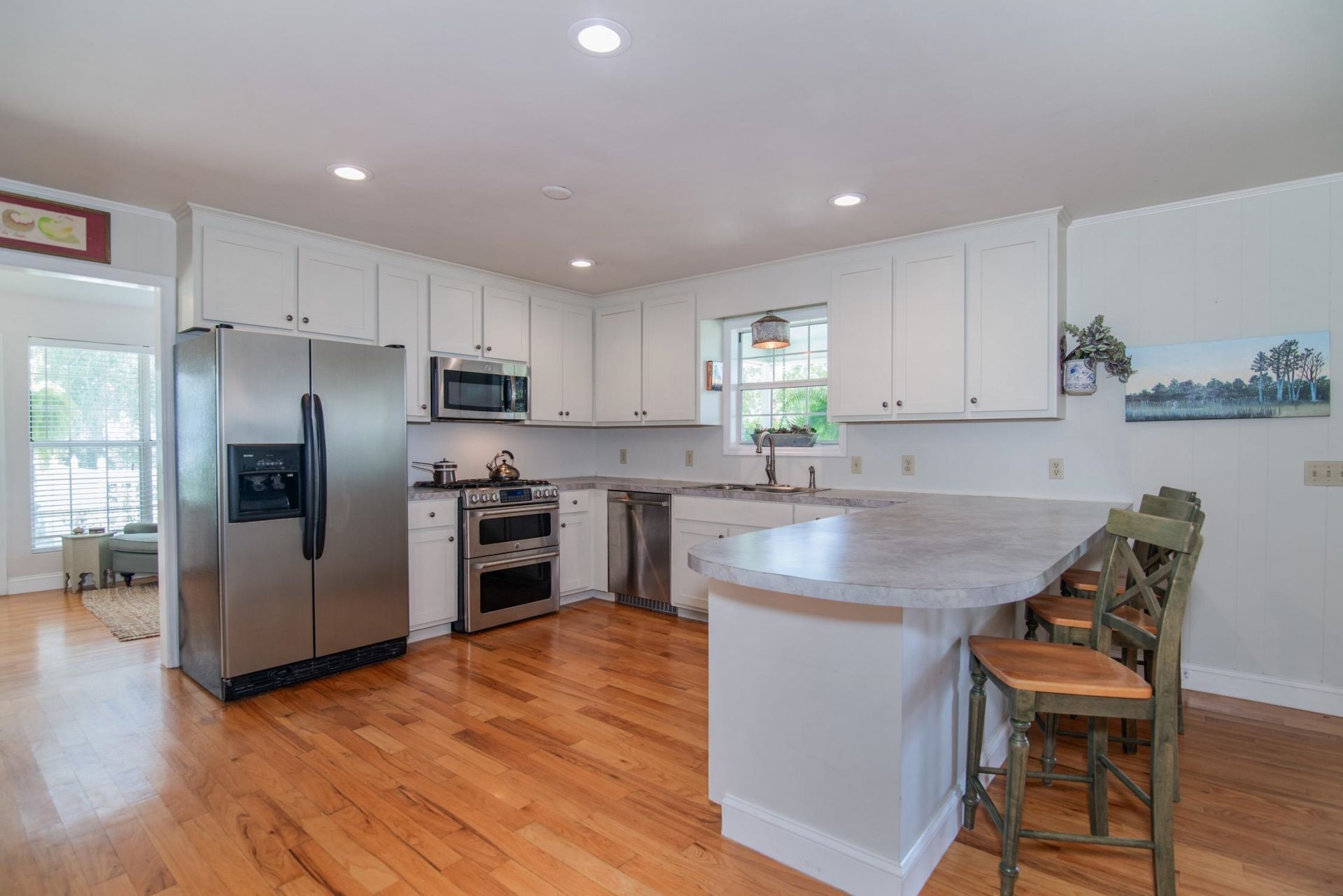 745 Francis Marion Dr. Photo 12