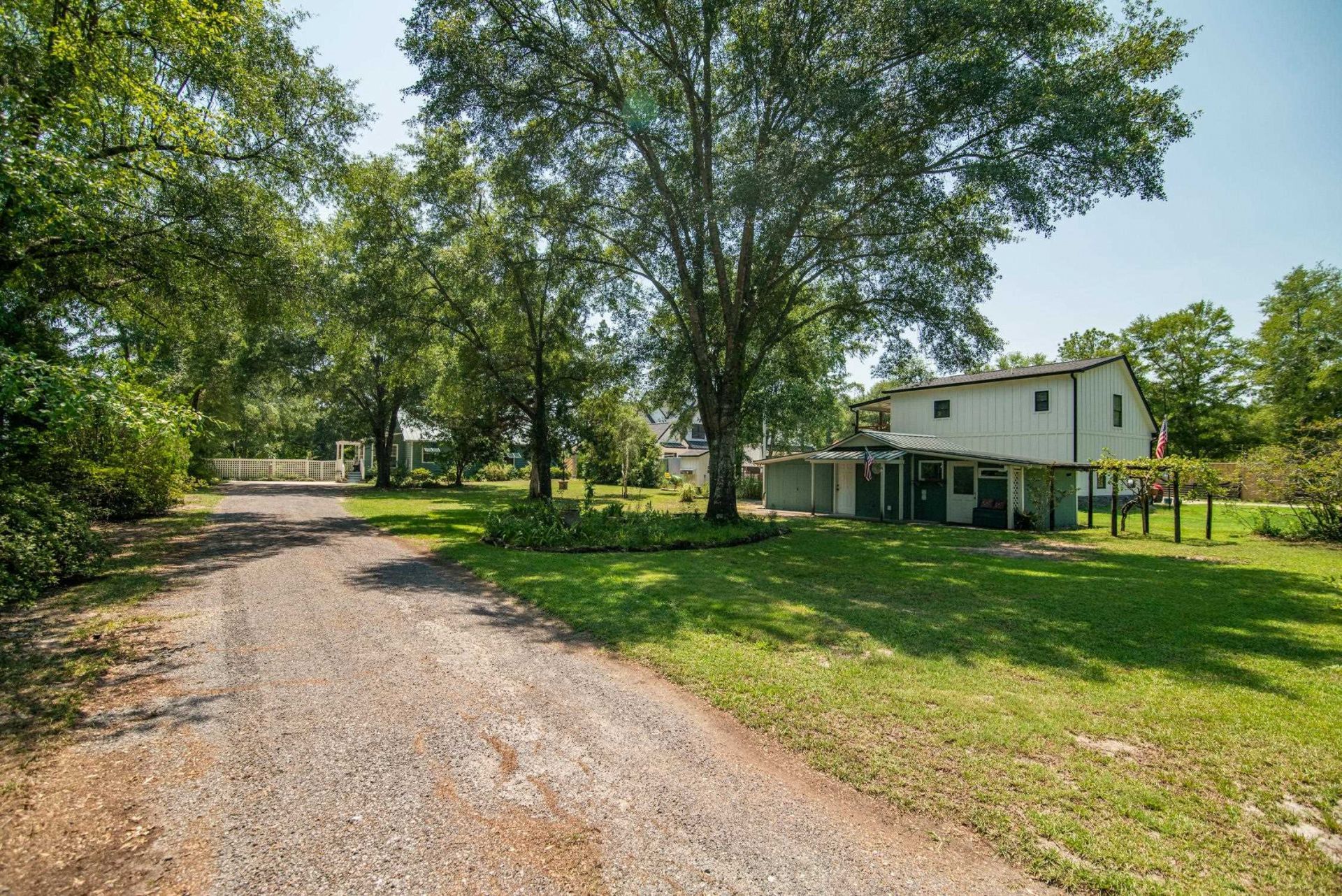 745 Francis Marion Dr. Photo 40