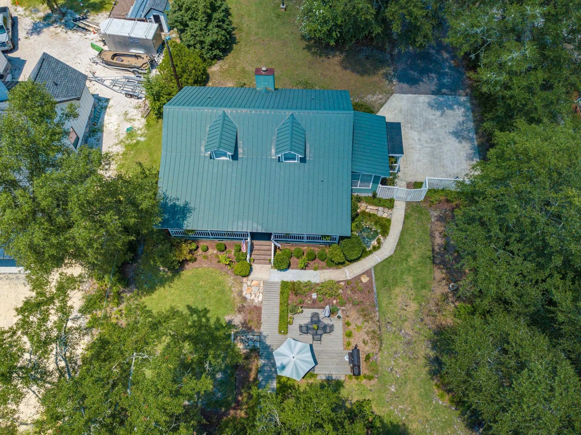 745 Francis Marion Dr. Photo 5