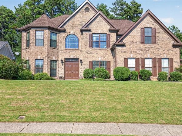 1543 Navigator Circle , Dacula, GA 30019