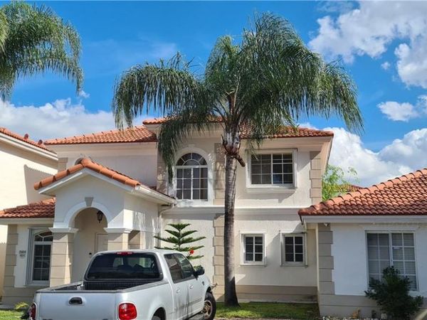 7301 NW 173RD Drive NW, Unit 101, Hialeah, FL 33015