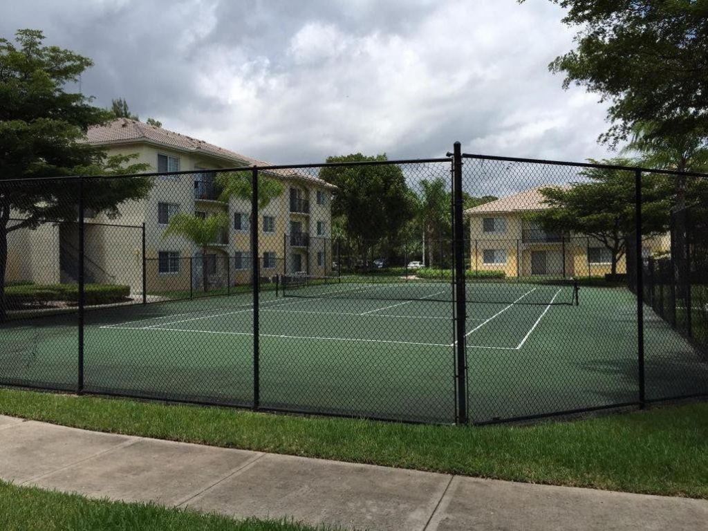 4163 N Haverhill Road, Unit 1215, West Palm Beach, FL 33417 Photo