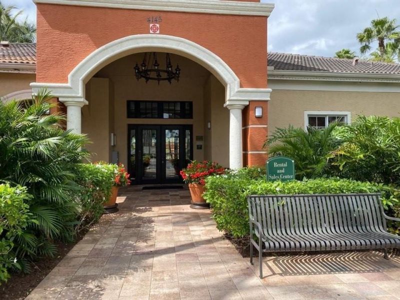4163 N Haverhill Road, Unit 1215, West Palm Beach, FL 33417 Photo