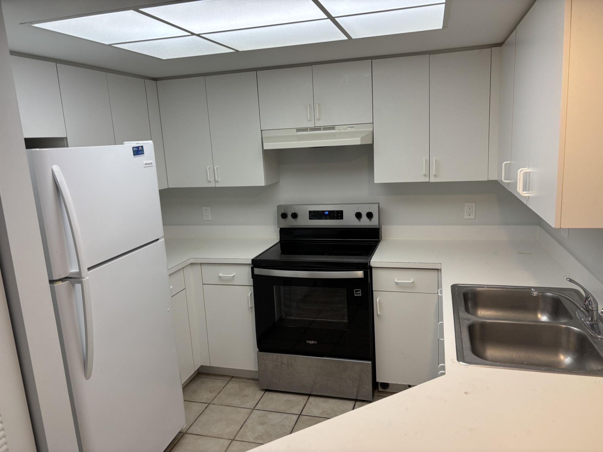 4163 N Haverhill Road, Unit 1215, West Palm Beach, FL 33417 Photo