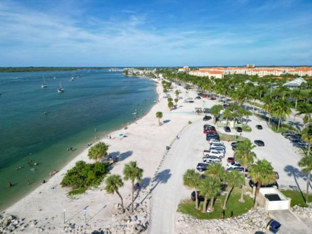 321 S Ocean Drive, Fort Pierce, FL 34949 Photo