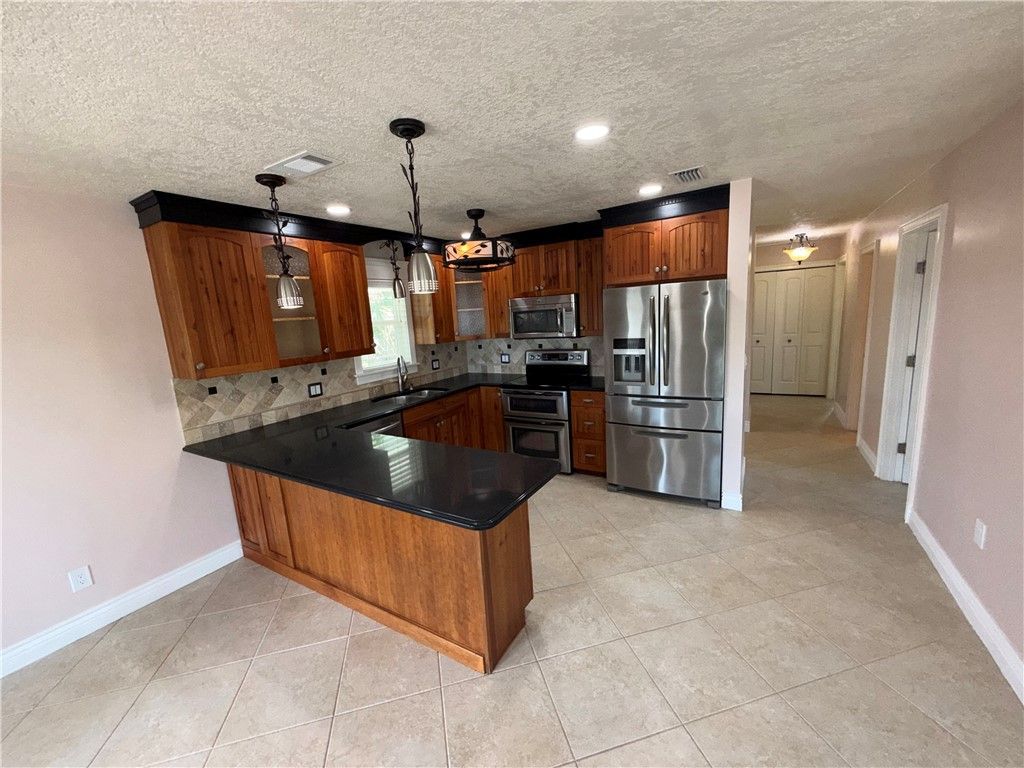 321 S Ocean Drive, Fort Pierce, FL 34949 Photo