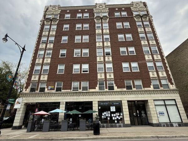 6930 N Greenview Avenue , Unit 602, Chicago, IL 60626