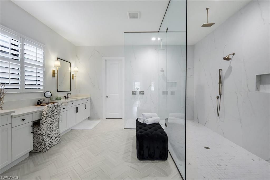 9458 Greenleigh Ct, Naples, FL 34120 Photo