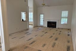 2744 Waterpointe Circle photo 4