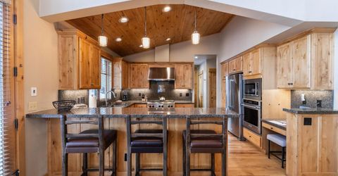 12622 Lookout Loop, Unit #F44-24, Truckee, CA 96161 Photo