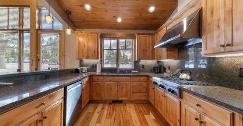 12622 Lookout Loop, Unit #F44-24, Truckee, CA 96161 Photo