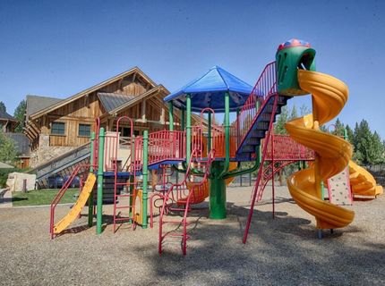 12622 Lookout Loop, Unit #F44-24, Truckee, CA 96161 Photo