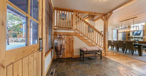 12622 Lookout Loop, Unit #F44-24, Truckee, CA 96161 Photo