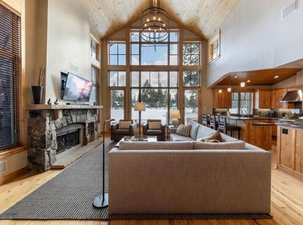 12622 Lookout Loop, Unit #F44-24, Truckee, CA 96161 Photo