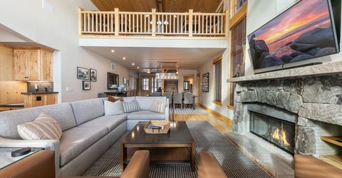 12622 Lookout Loop, Unit #F44-24, Truckee, CA 96161 Photo