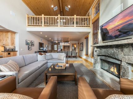 12622 Lookout Loop, Unit #F44-24, Truckee, CA 96161 Photo