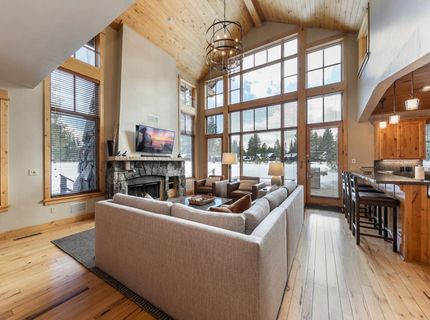 12622 Lookout Loop, Unit #F44-24, Truckee, CA 96161 Photo