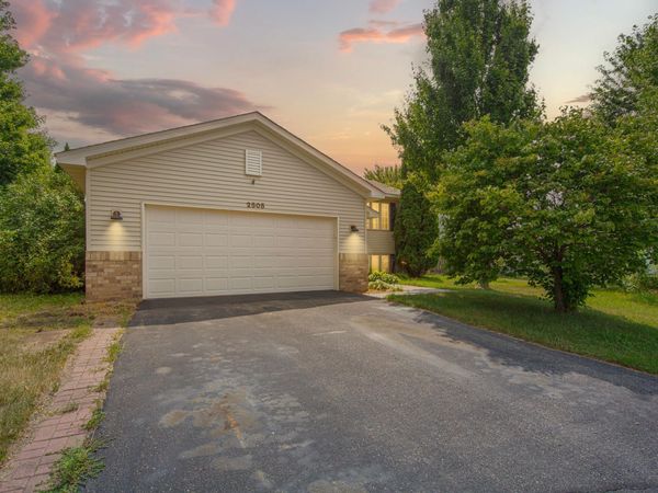 2505 Country View Drive , Northfield, MN 55057