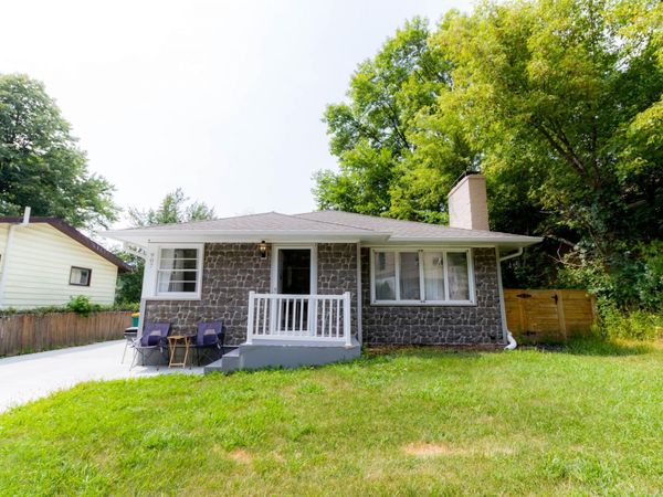 907 & 907 1/2 14th Avenue SW, Rochester, MN 55902