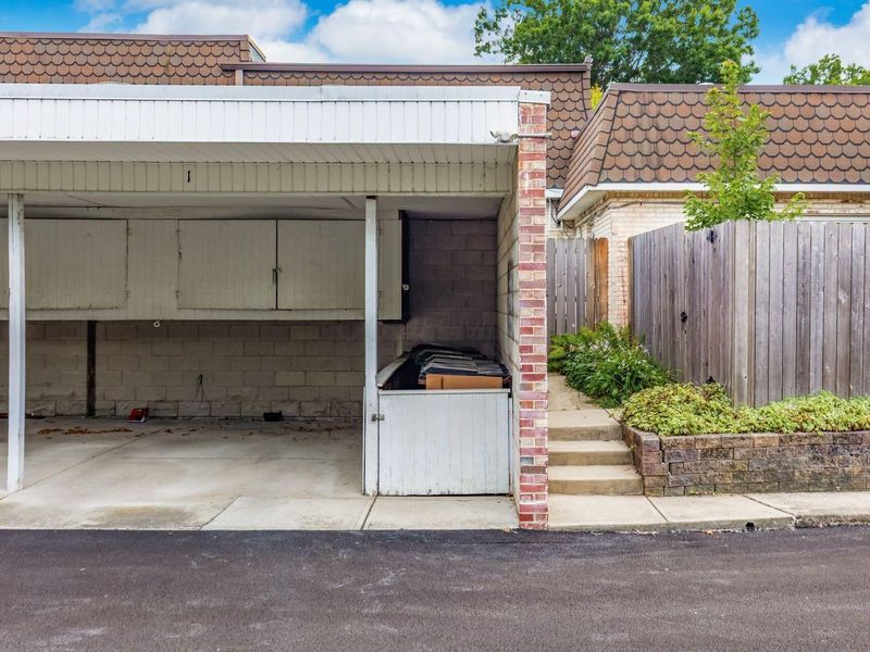 2850 Chateau Circle, Unit 89, Upper Arlington, OH 43221 Photo 17